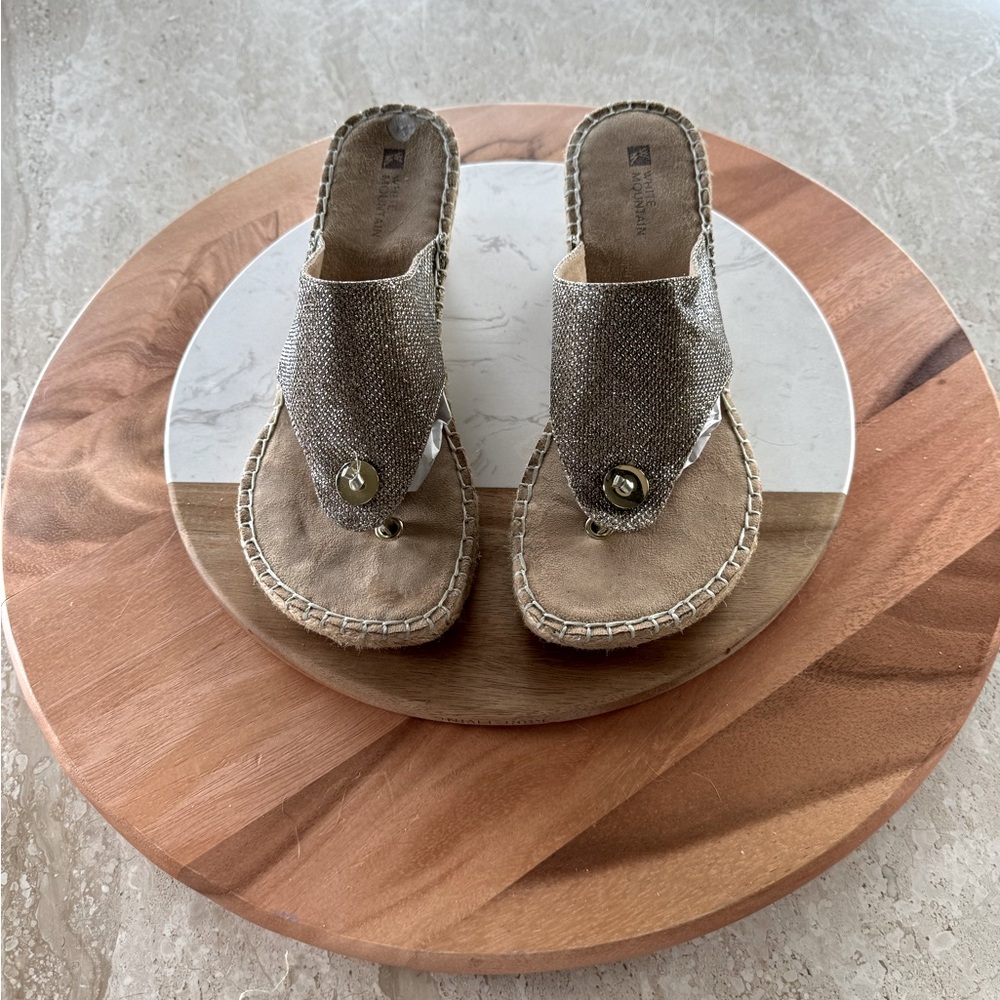 Sandal White Mountain Gold Size 8
